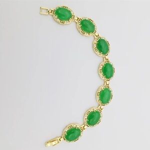 Green jade Bracelet 7inch